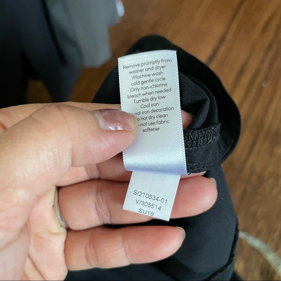 Athleta Shorts - Picture 8 of 8